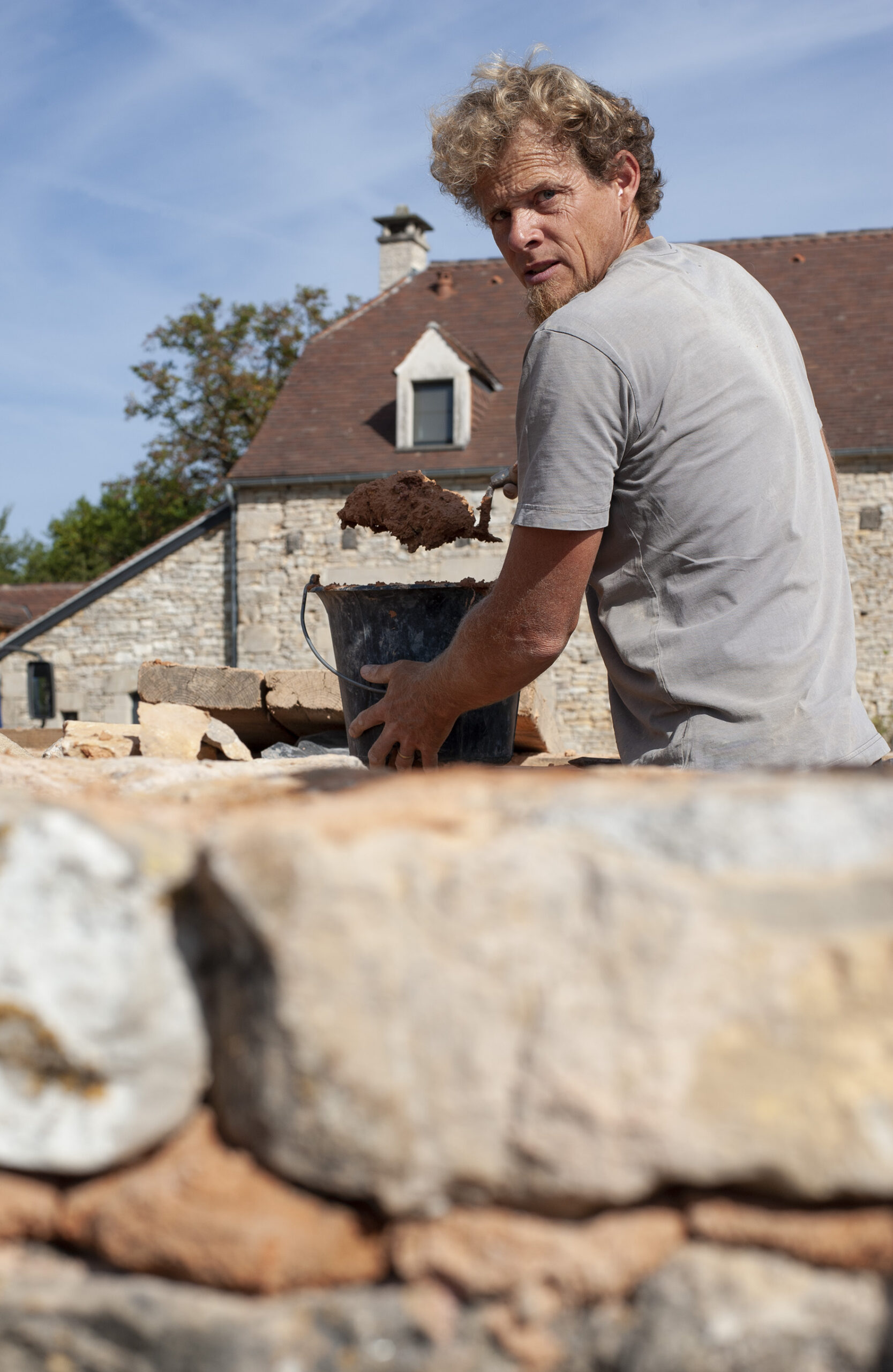 Artisan murailler Range Cailloux - Mur en pierre sèche