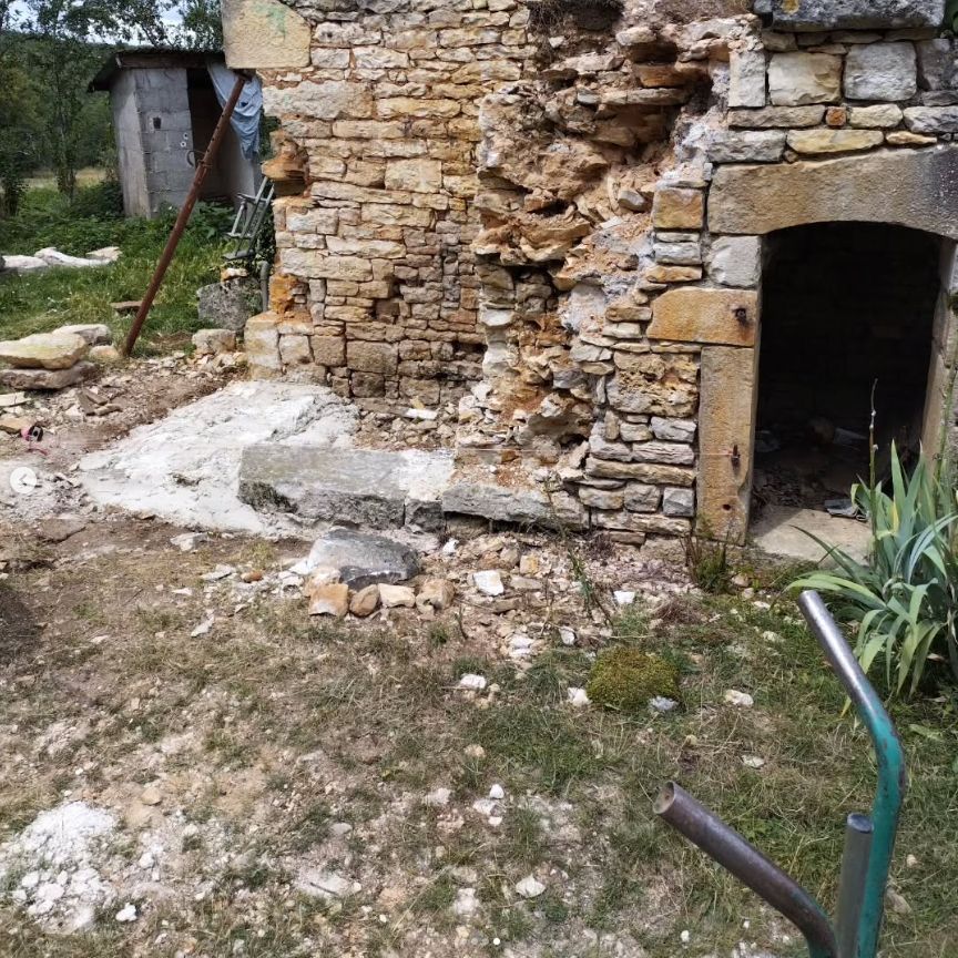 Restauration d'un ancien escalier poulailler - MARTEL
