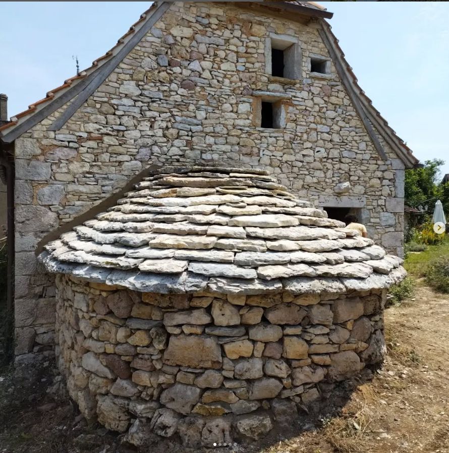 Couverture en lauzes - LOUBRESSAC