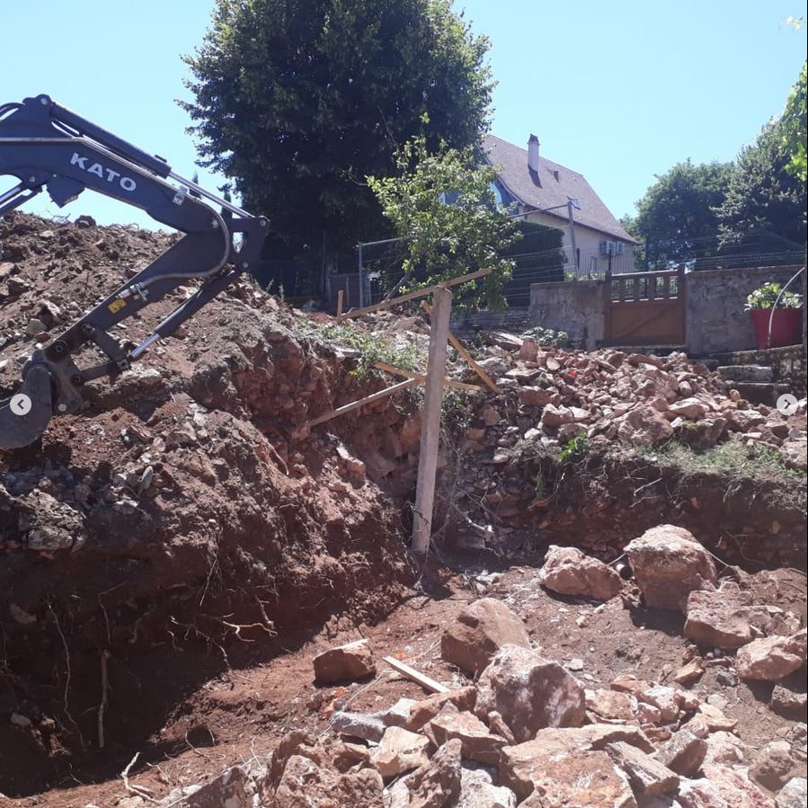 Mur de soutainement avant travaux - LOUBRESSAC