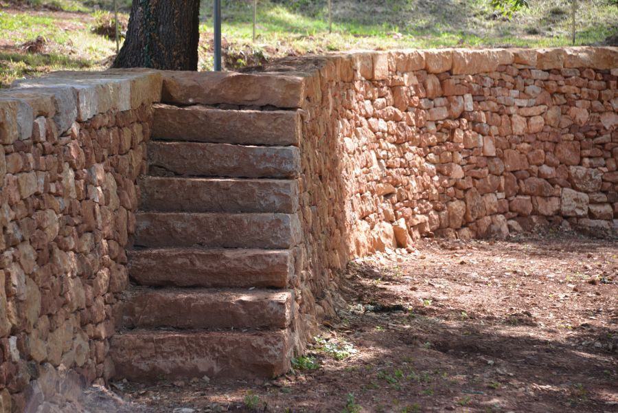 RESTAURATION DU VIVIER DE BOSCAU - ESCALIER PIERRE SECHE